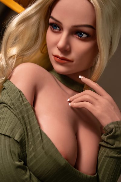 Snow Sexpuppe